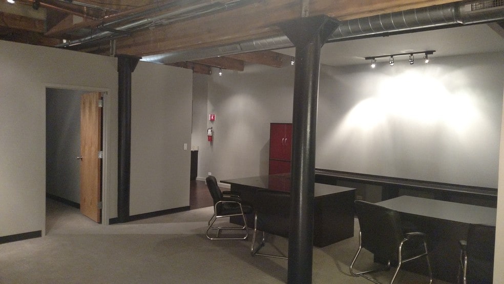 More Photos Of 216 S Jefferson St, Chicago Loft Creative Space For Sale