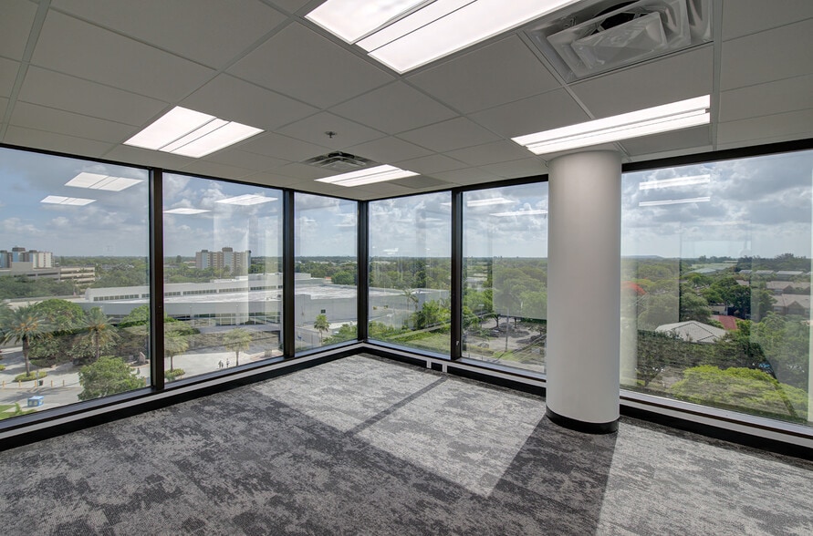 More Photos Of 3111 N University Dr, Coral Springs Office For Lease