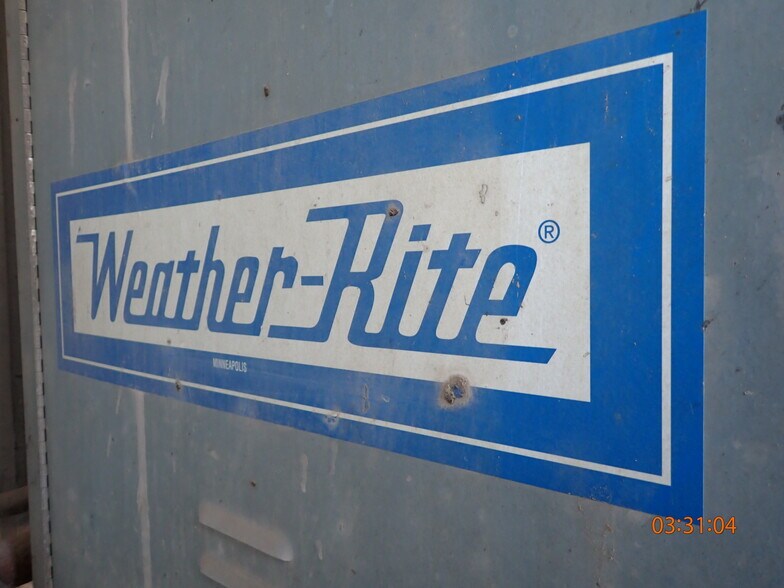 More Photos Of 301 S Bloomington St, Lowell Warehouse For Sale