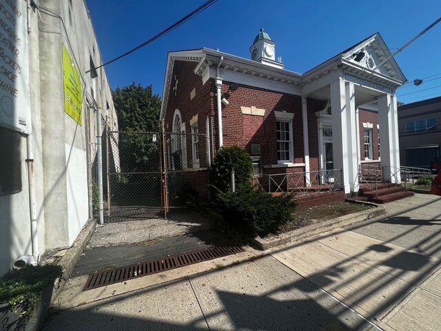 More Photos Of 257 New Dorp Ln, Staten Island Bank For Sale