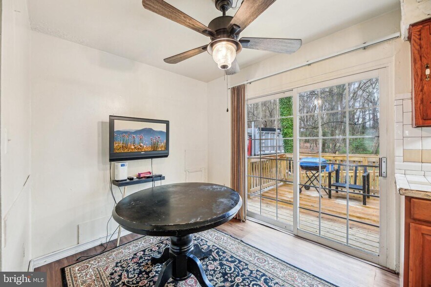 More Photos Of 1109 MD-3, Gambrills Office For Sale