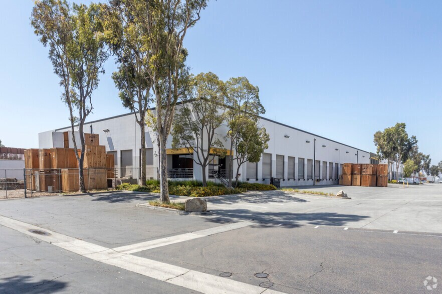 More Photos Of 9375 Customhouse Plz, San Diego Unknown For Lease