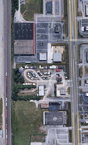 More Photos Of 7501 Lincoln Hwy E, Fort Wayne Industrial For Lease