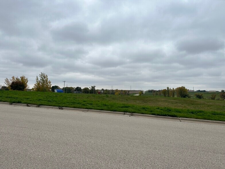 More Photos Of 1445 Vision Dr, Platteville Land For Sale