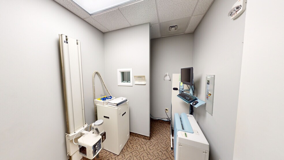 More Photos Of 4805 Park Rd, Charlotte Storefront Retail Office For Lease