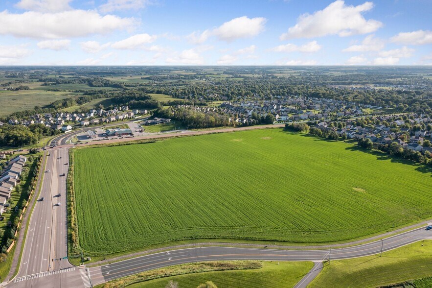More Photos Of 700 10th St E, Waconia Land For Sale