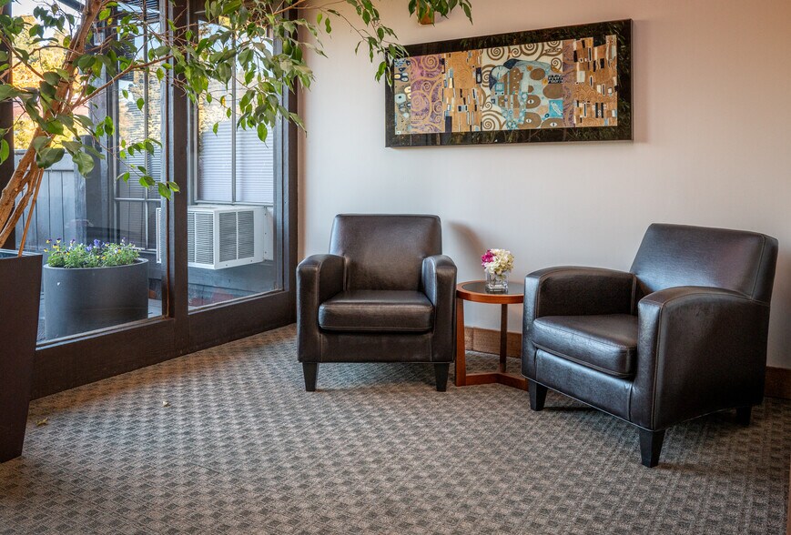 More Photos Of 1036 Sir Francis Drake Blvd, Kentfield Office For Lease