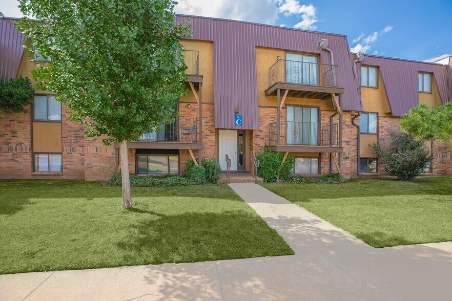 More Photos Of 5202 Bangor Ave, Lubbock Apartments For Sale