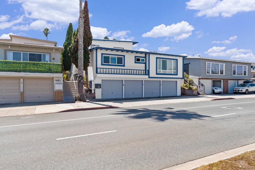 More Photos Of 1436 Manhattan Beach Blvd, Manhattan Beach Multifamily For Sale