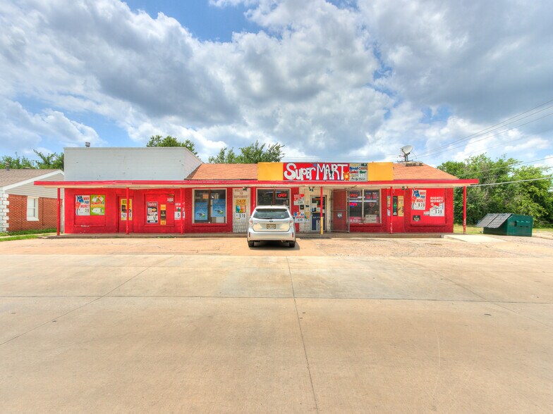 More Photos Of 601 N Key Blvd, Midwest City Convenience Store For Sale