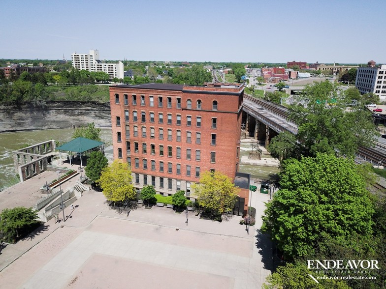 Primary Photo Of 4 Commercial St, Rochester Loft Creative Space For Lease