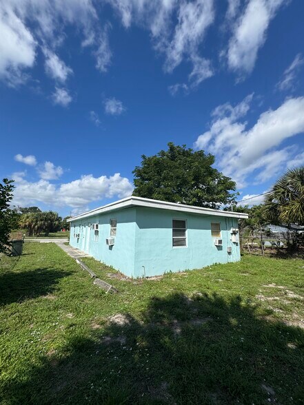 More Photos Of 39 SW 6th Ave, Delray Beach Apartments For Sale