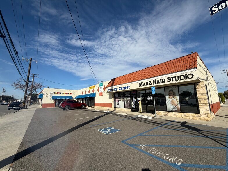 Primary Photo Of 9727-9743 Somerset Blvd, Bellflower Unknown For Lease