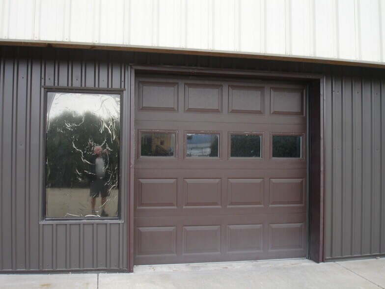 More Photos Of 2635 Hemstock St, La Crosse Office For Lease