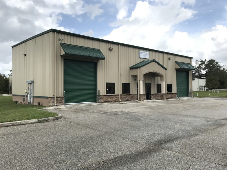 More Photos Of 522 Live Pine Cir, Apopka Warehouse For Sale