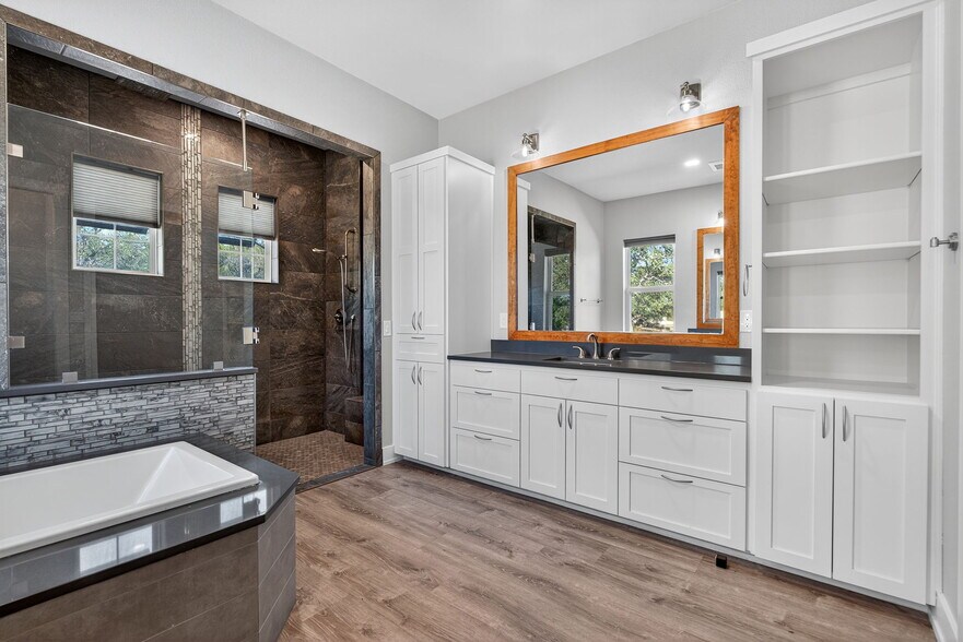 More Photos Of 21603 Thomas Cv, Lago Vista Land For Sale