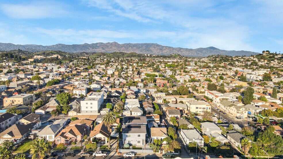 More Photos Of 2531 Folsom St, Los Angeles Apartments For Sale