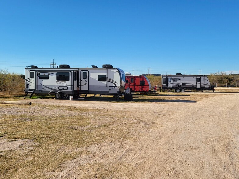 More Photos Of 1509 W 8th St, Post Land For Sale