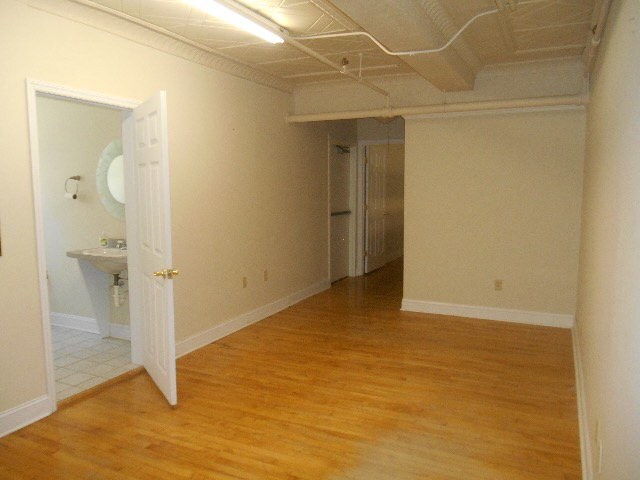 More Photos Of 328 Neville St, Beckley Office For Lease