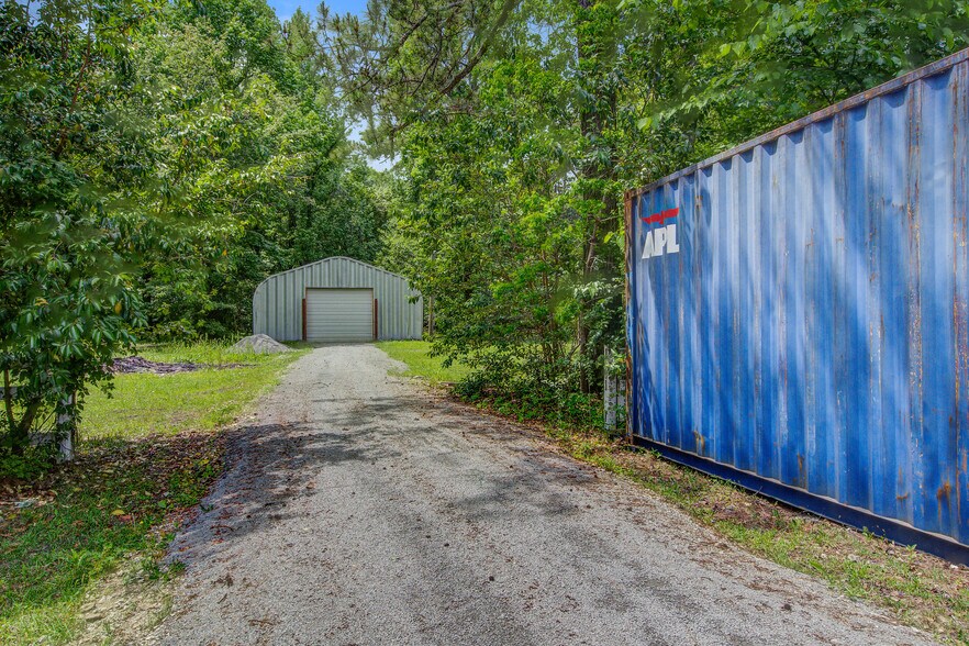 More Photos Of 100 Corporate Way, Summerville Warehouse For Sale