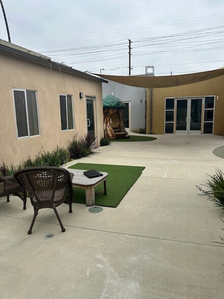More Photos Of 2201 Lincoln Blvd, Venice Daycare Center For Lease