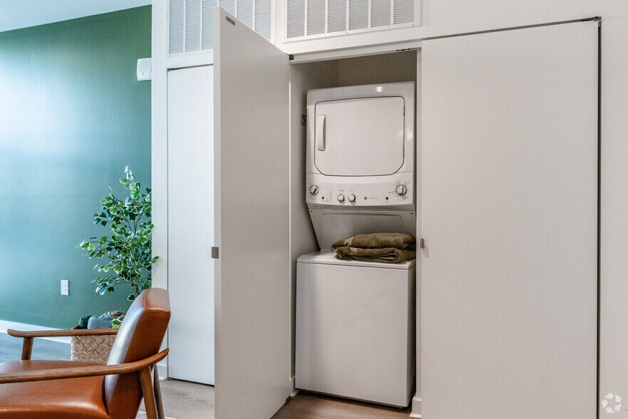 More Photos Of 620 Foster St, Durham Apartments For Lease