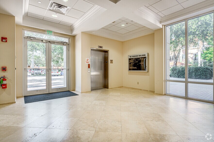 More Photos Of 1000 SE Monterey Commons Blvd, Stuart Unknown For Lease