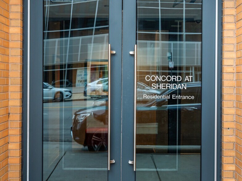 More Photos Of 6418 N Sheridan Rd, Chicago Apartments For Lease