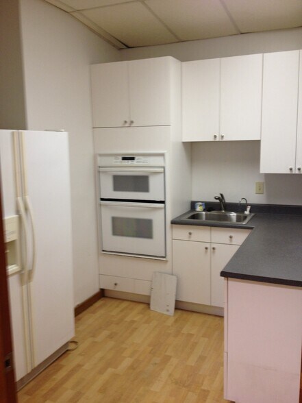 More Photos Of 900 Alice St, Oakland Loft Creative Space For Sale