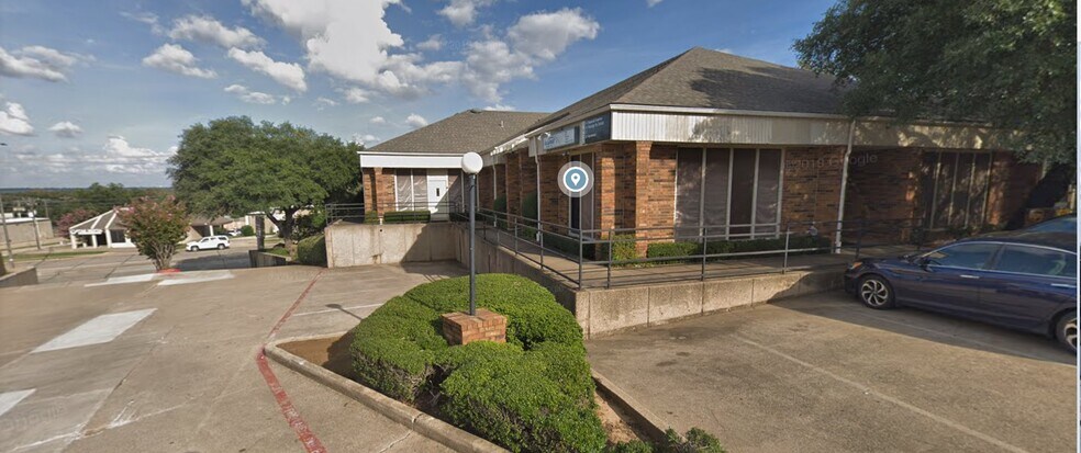 More Photos Of 5612 SW Green Oaks Blvd, Arlington Unknown For Lease