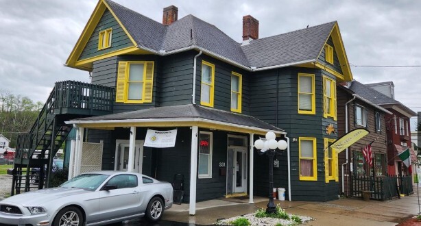 More Photos Of , Ligonier Township General Retail For Sale