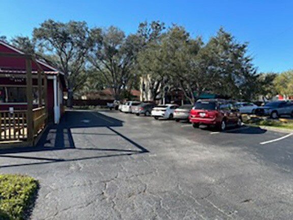 More Photos Of 8546 N Dale Mabry Hwy, Tampa Restaurant For Sale