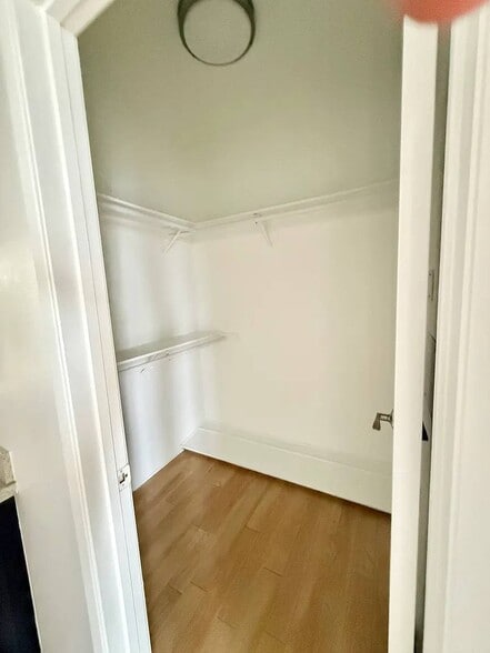 More Photos Of 884 Palm Ave, West Hollywood Apartments For Sale