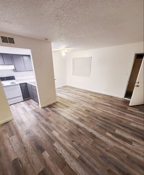 More Photos Of 434 River Glen Dr, Bullhead City Apartments For Sale