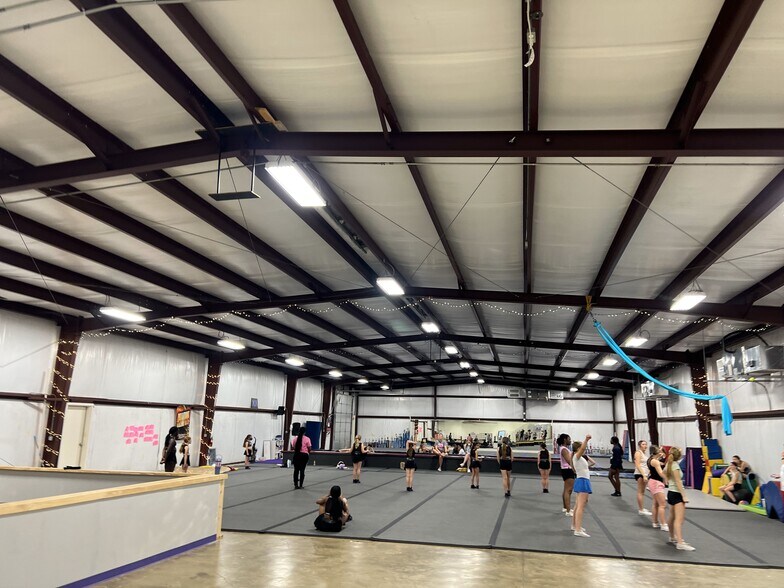 More Photos Of 4351 Marlena St, Bossier City Warehouse For Lease