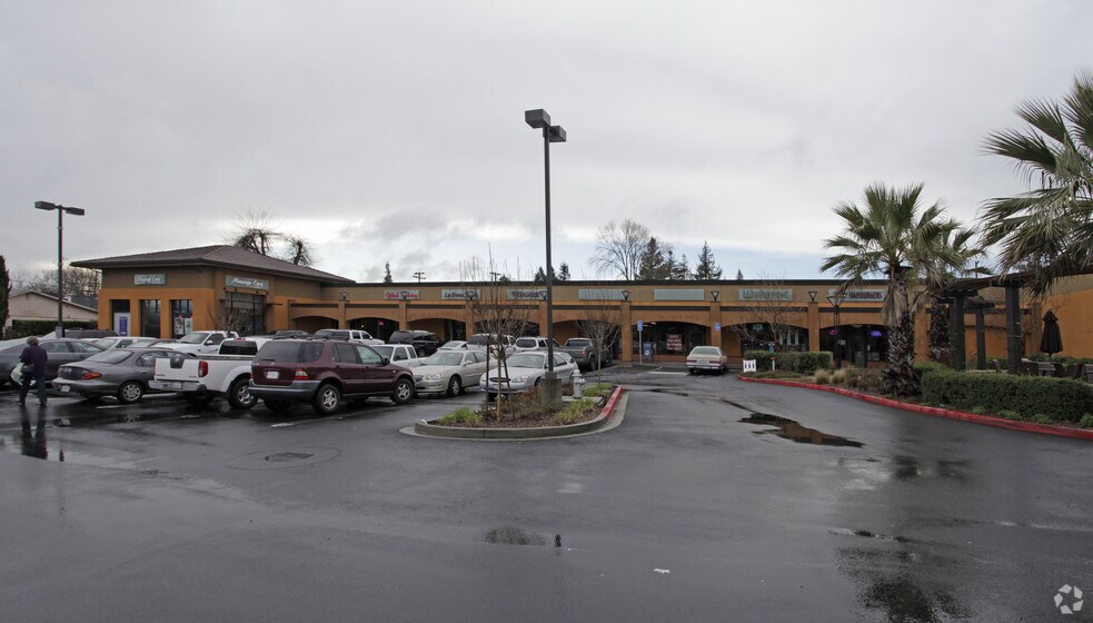 More Photos Of 3385 Solano Ave, Napa Unknown For Lease