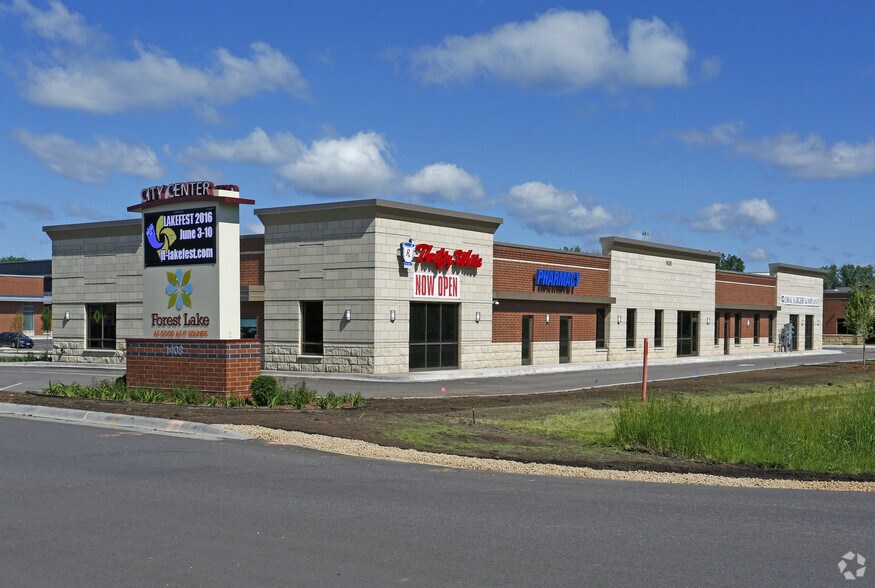 More Photos Of 1420 Lake St S, Forest Lake Storefront For Lease