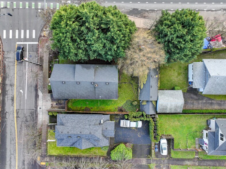 More Photos Of 1512 Franklin St, Vancouver Apartments For Sale