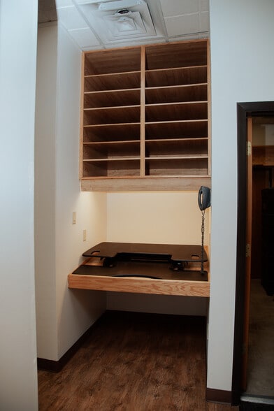 More Photos Of 2710 Delta Pl, Colorado Springs Office For Sale