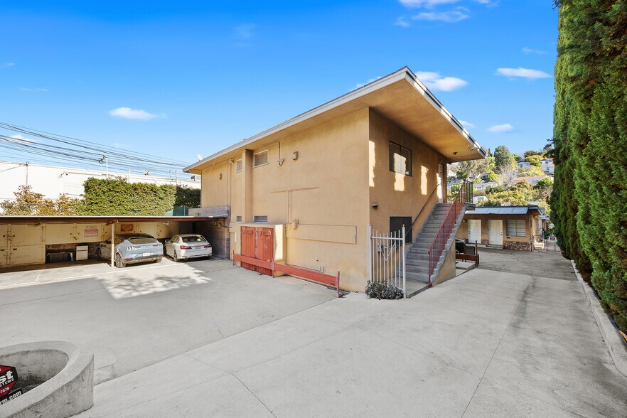 More Photos Of 2415 Griffith Park Blvd, Los Angeles Apartments For Sale