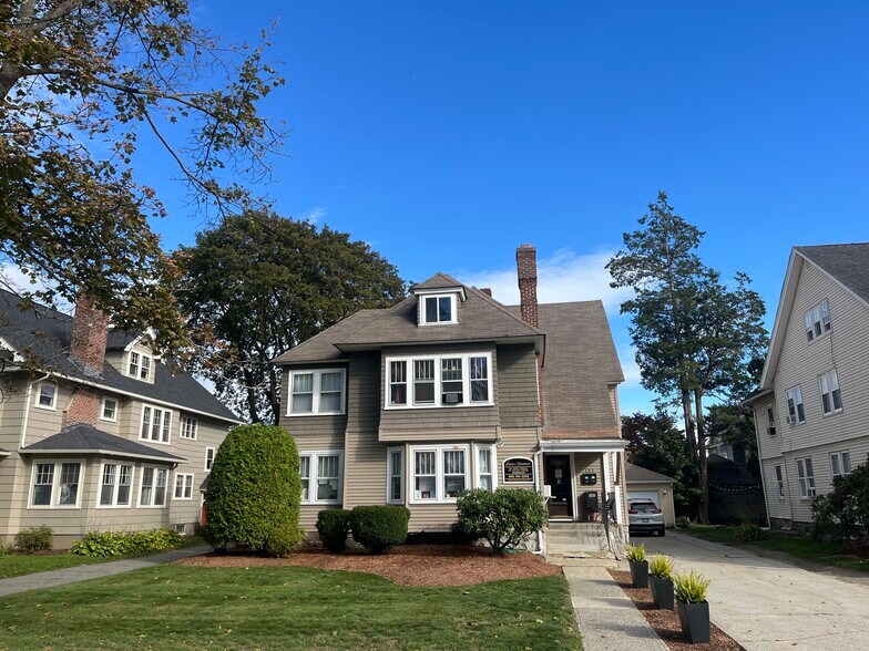 More Photos Of 152 Russell St, Worcester Office Residential For Sale