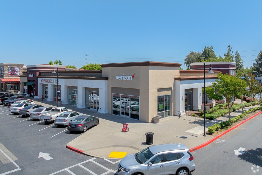 More Photos Of 6005 Florin Rd, Sacramento General Retail For Sale