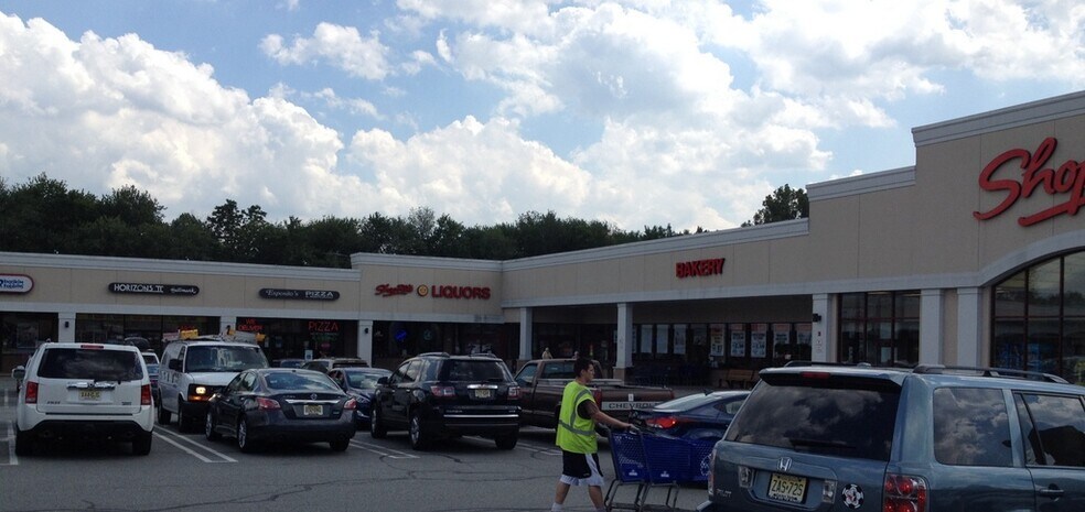 More Photos Of 411-495 Old Hook Rd, Emerson Unknown For Lease