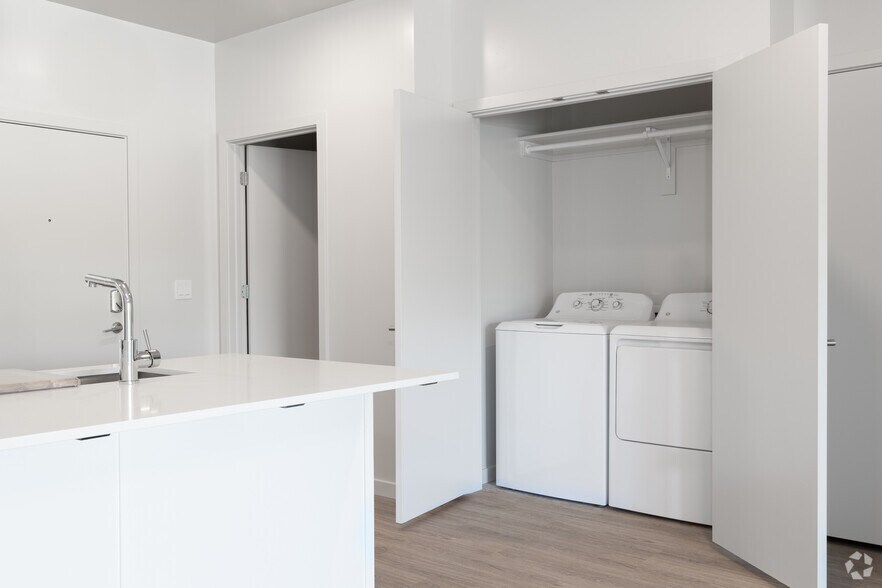 More Photos Of 2550 W Targee St, Boise Apartments For Sale