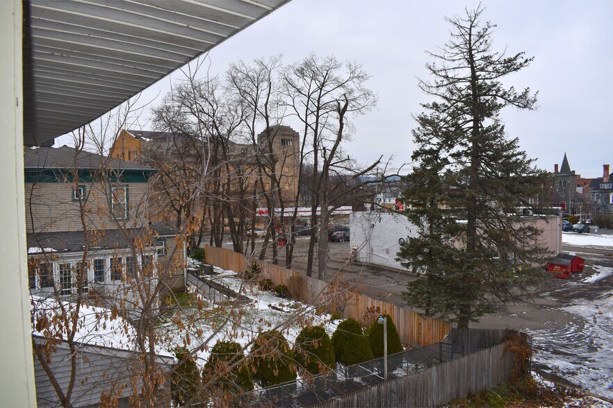 More Photos Of 140 Chapin St, Binghamton Apartments For Sale
