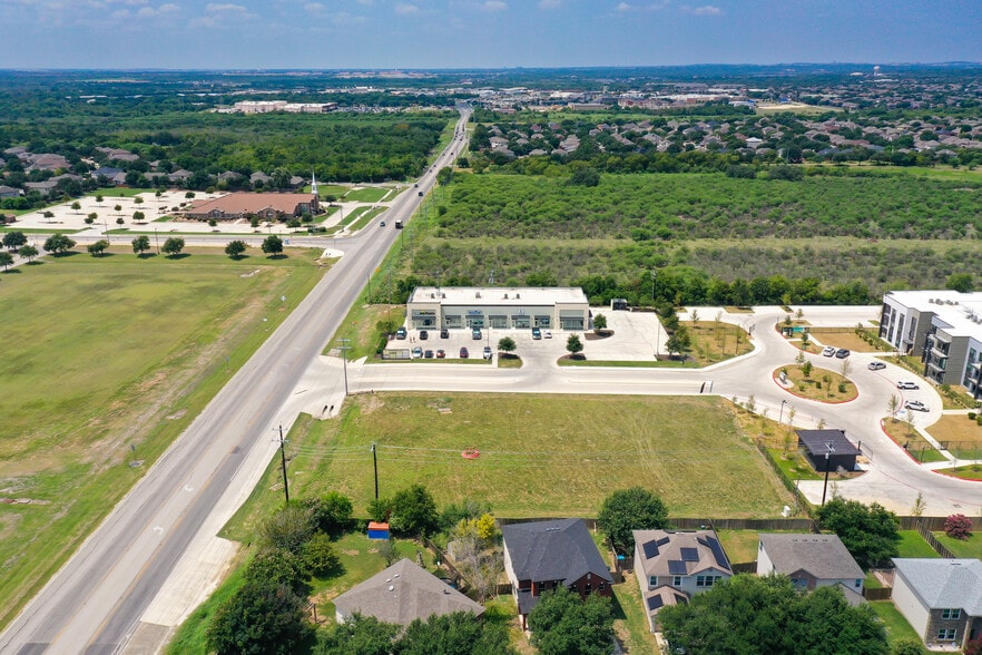 More Photos Of 121 Cibolo Commons, Cibolo General Retail For Lease