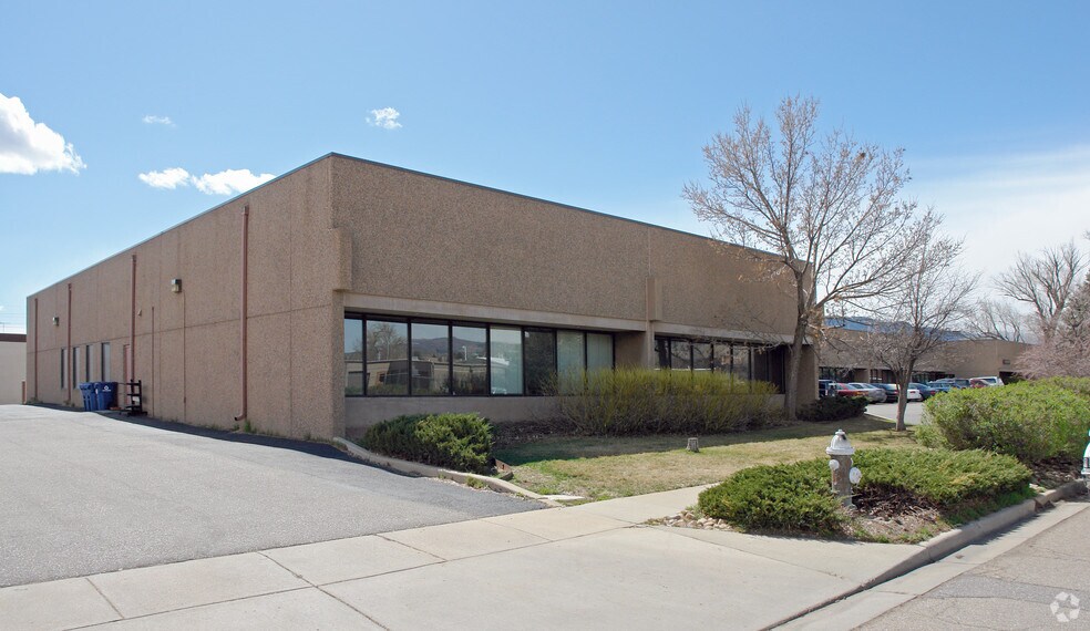 More Photos Of 4700 Sterling Dr, Boulder Light Manufacturing For Lease