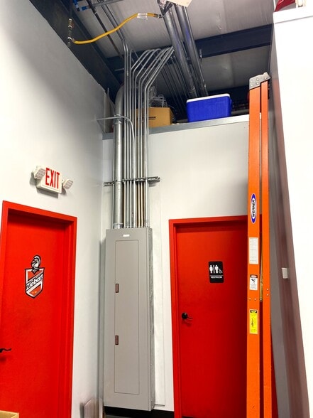 More Photos Of 10070 Broad River, Irmo Specialty For Sale