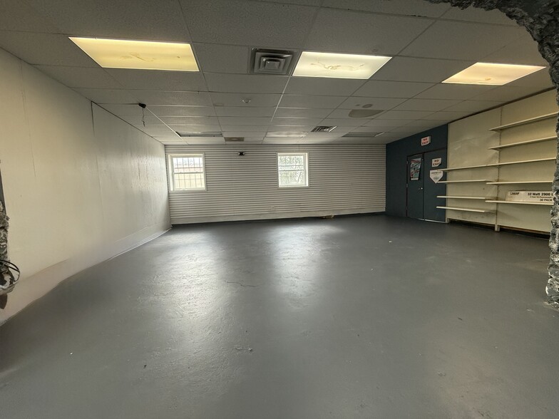 More Photos Of 703 Black Horse Pike, Glendora Storefront Retail Office For Sale