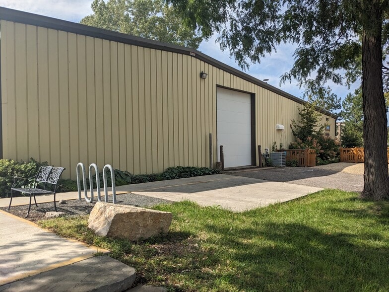 Primary Photo Of 412 NE Harding St, Minneapolis Warehouse For Lease